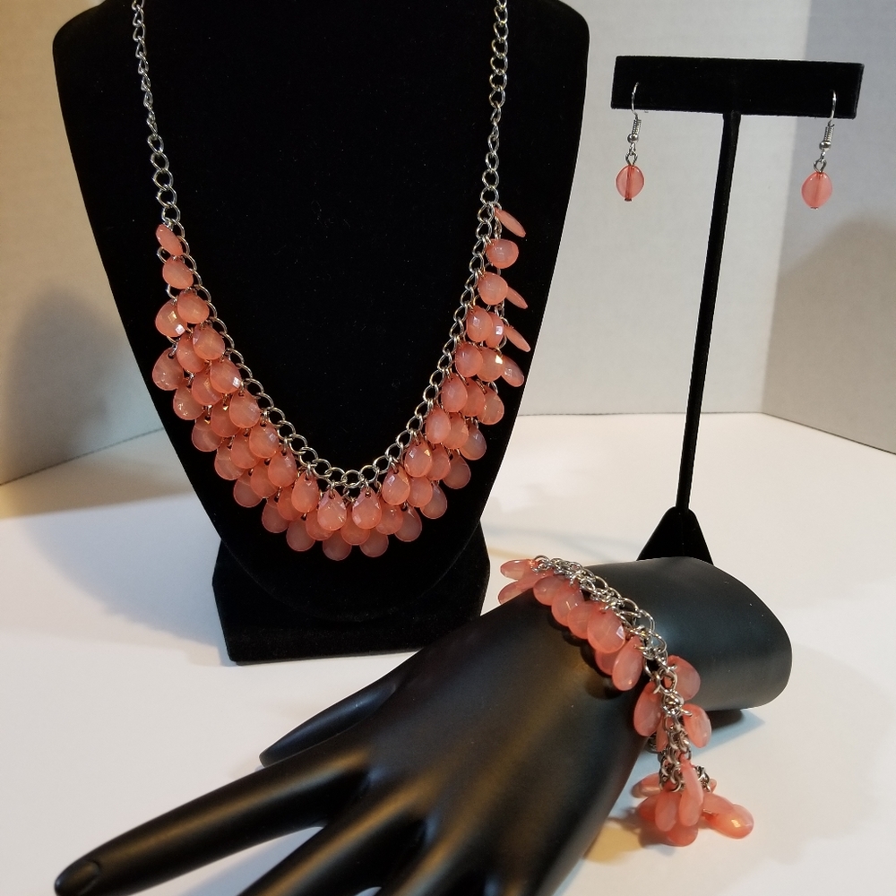 Coral Necklace Bracelet and Earring Set